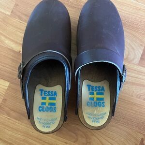 Tessa Clogs